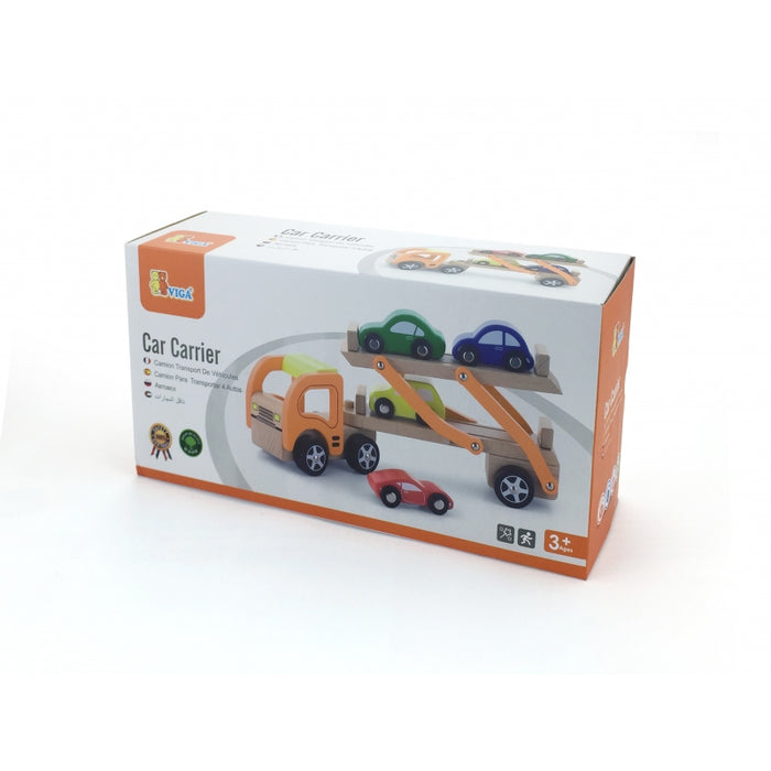 Medinis autovežis su automobiliais